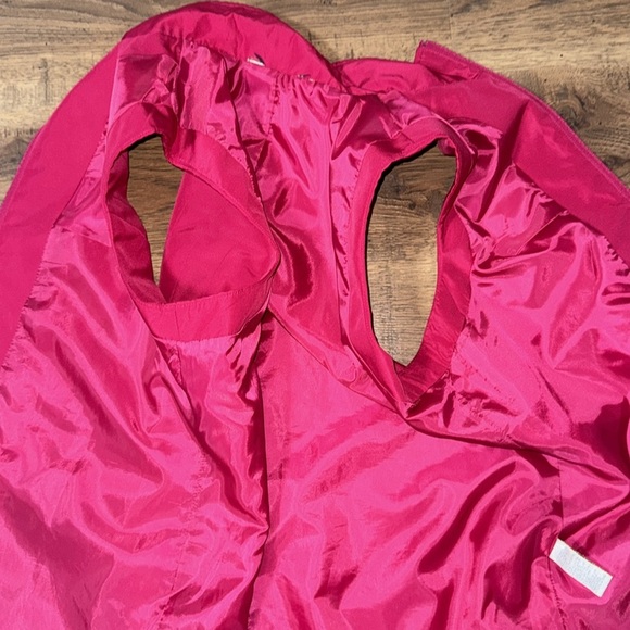 Women's Pink Sleeveless Jacket - Picture 8 of 8
